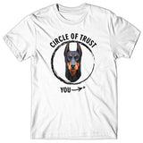 Circle of trust (Doberman) T-shirt